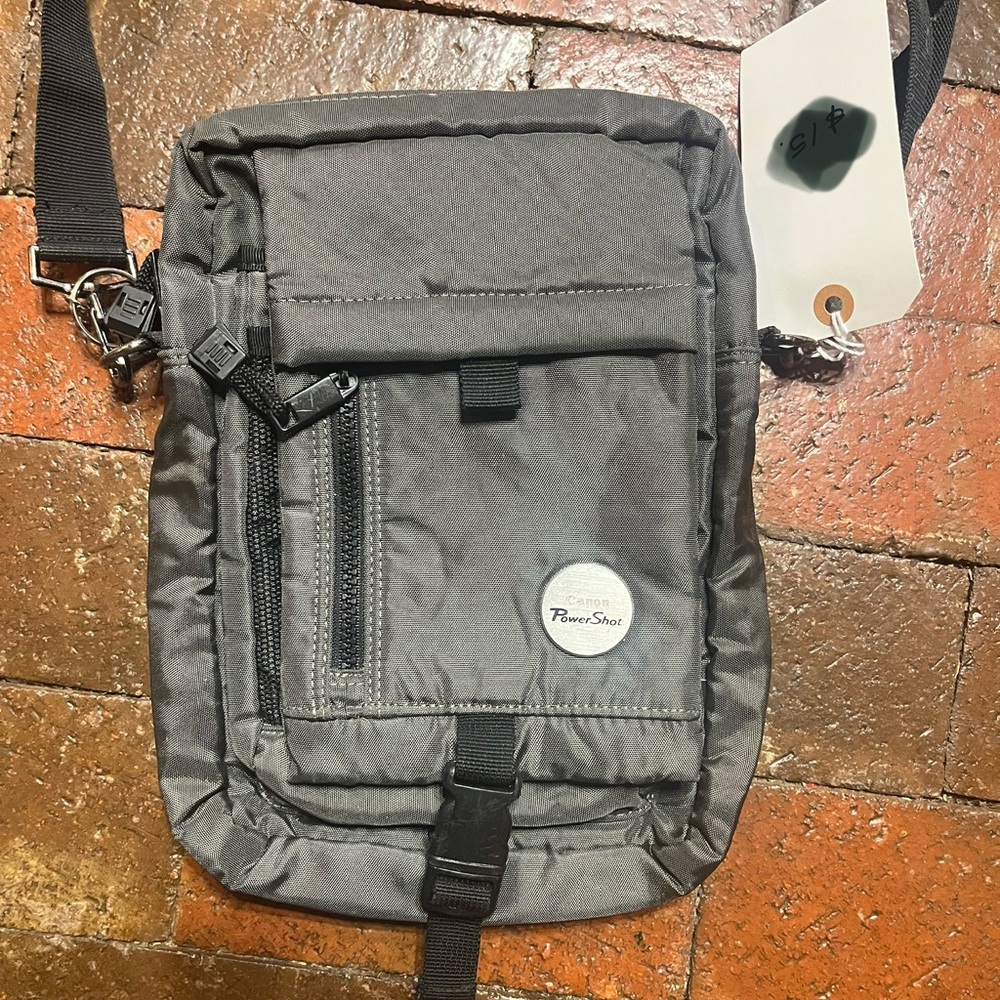 MEN BAGS Canon power-shot bag 9” wide X 12” high 3187 - Picture 2 of 3